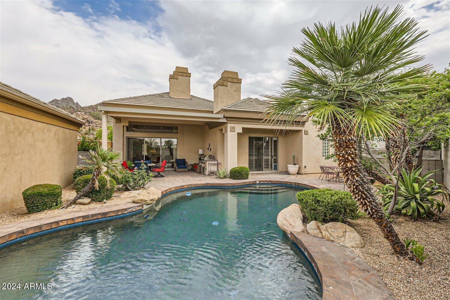 Property Photo:  3153 E Sierra Vista Drive  AZ 85016 