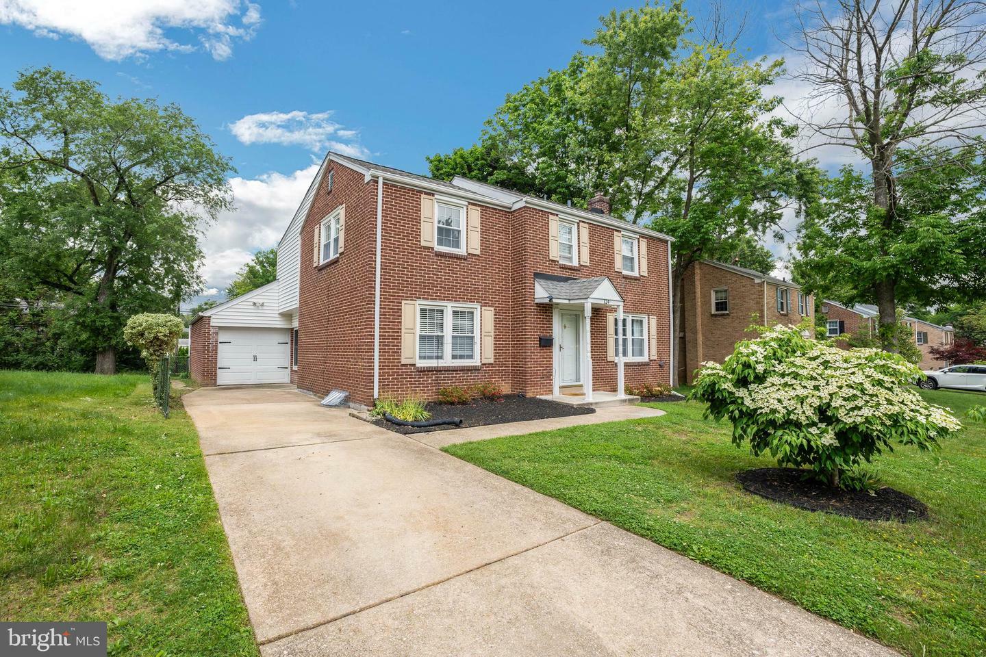 Property Photo:  124 Fairfax Boulevard  DE 19803 