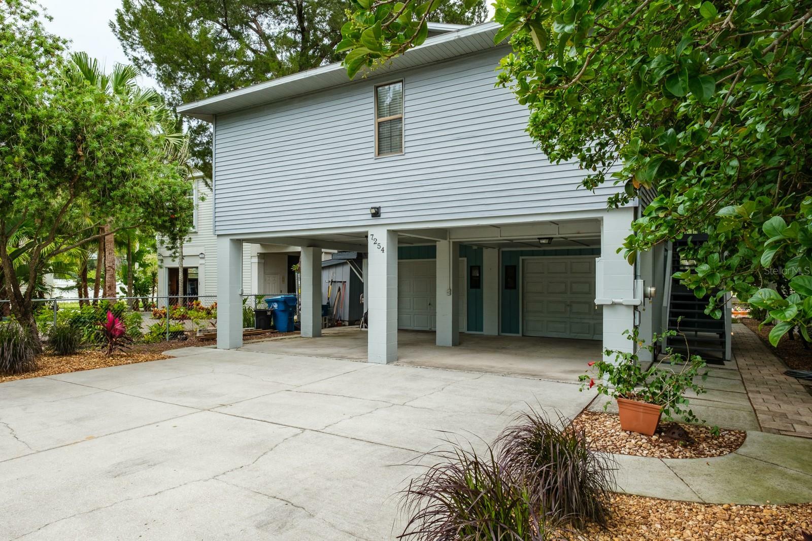 Property Photo:  7254 Westwind Street  FL 34607 