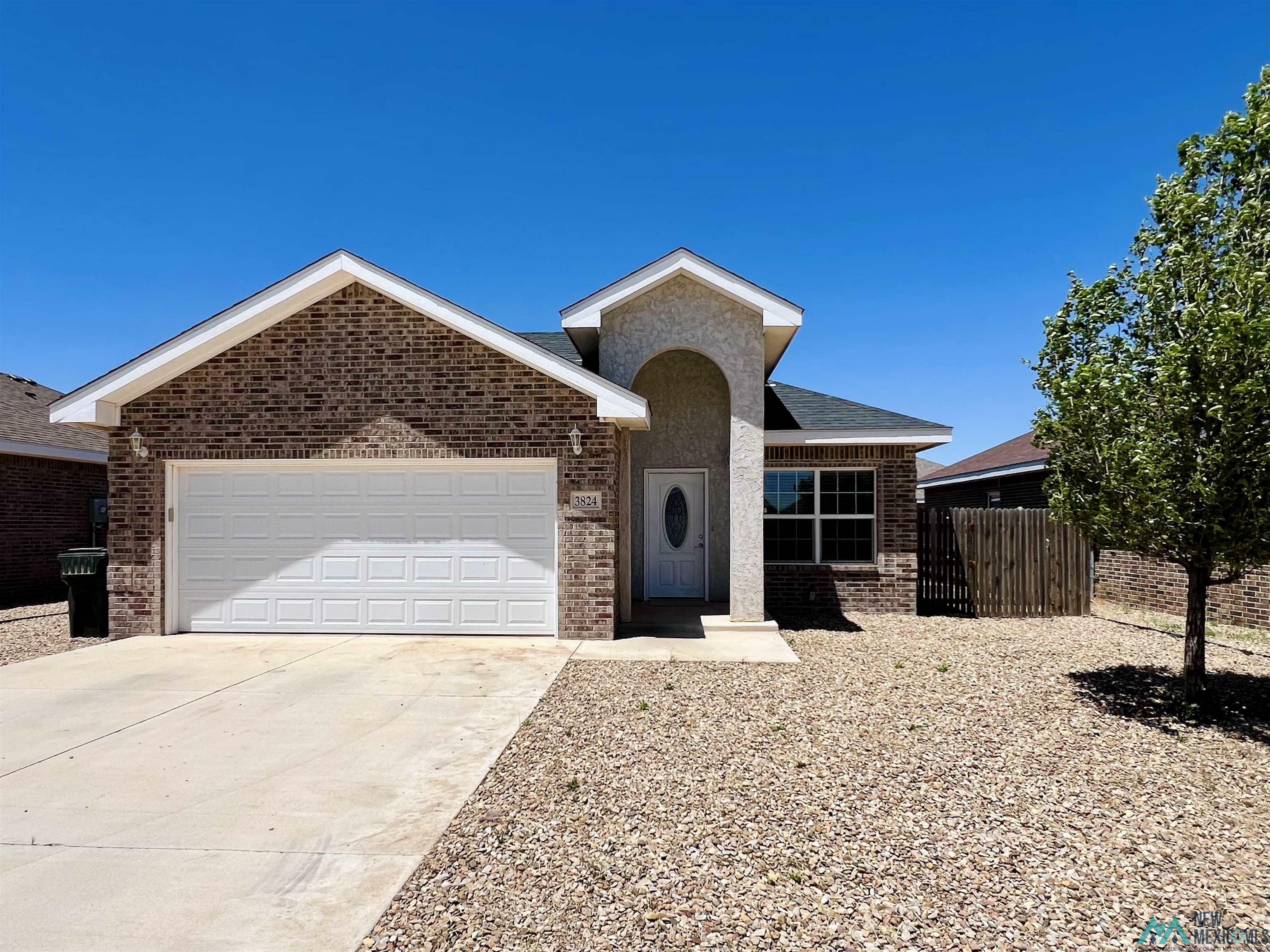 Property Photo: 3824 Lockhaven Drive NM 88101