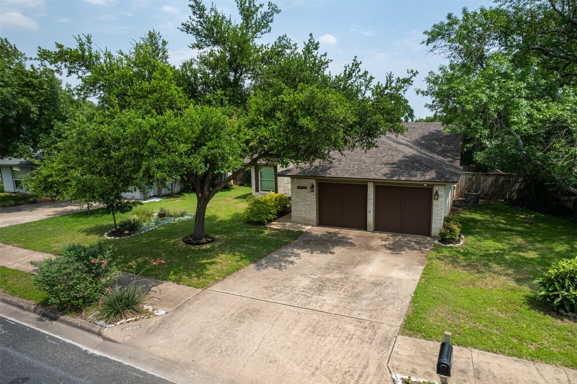 Property Photo:  11603 Shoshone Drive  TX 78759 