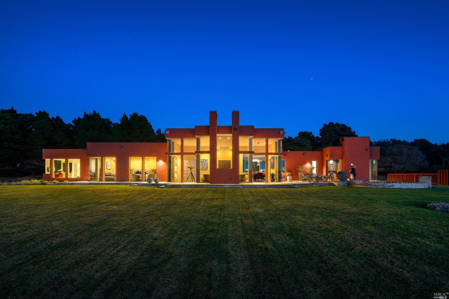 Property Photo: 4340 N Hwy 1 CA 95410
