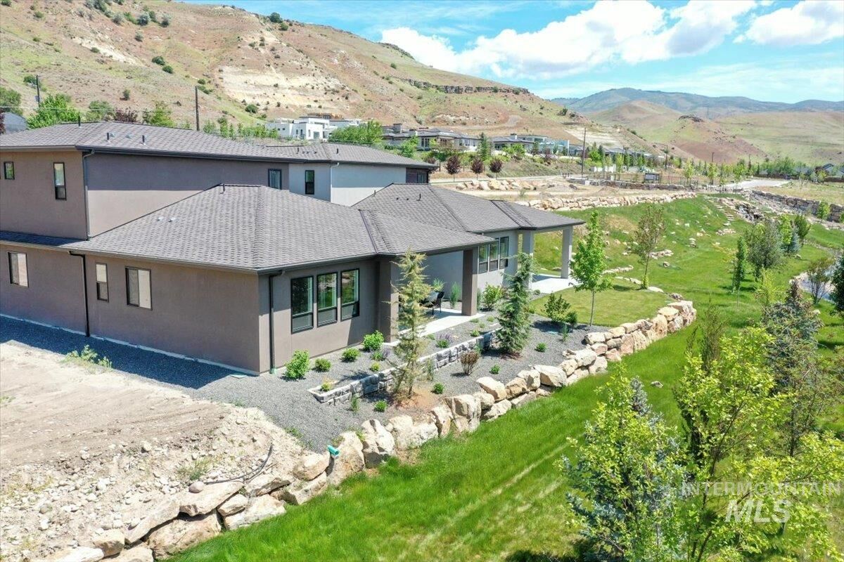 Property Photo:  3365 E Warm Springs  ID 83716 