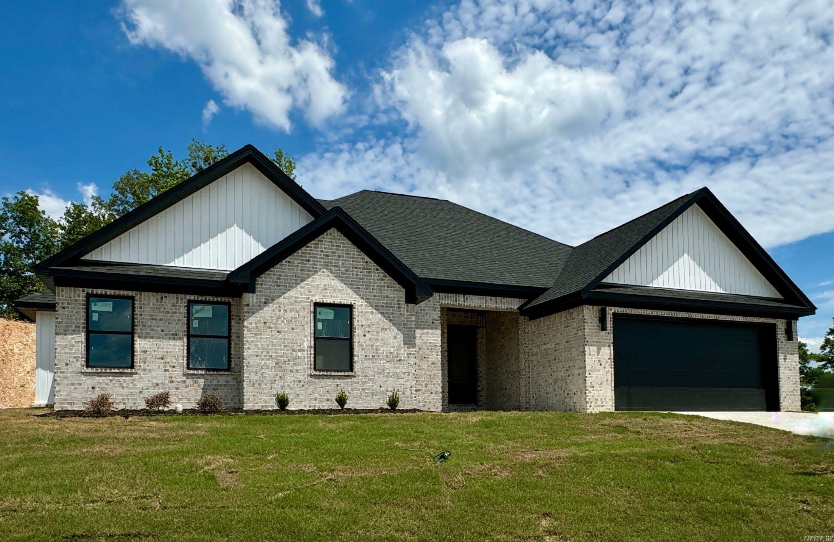 Property Photo:  4101 Hampton Dr Drive  AR 72019 