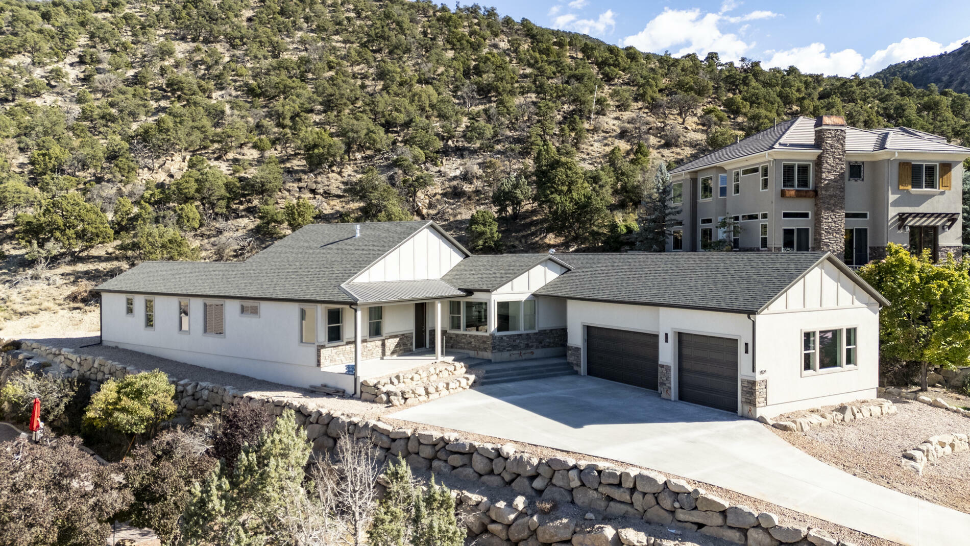 Property Photo: 1824 N Splinter Wood Ln UT 84721