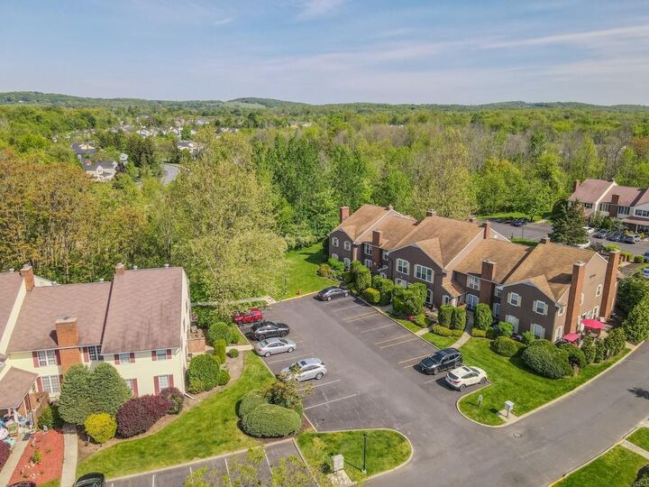 35 The Rise  Warwick (Village) NY 10990 photo