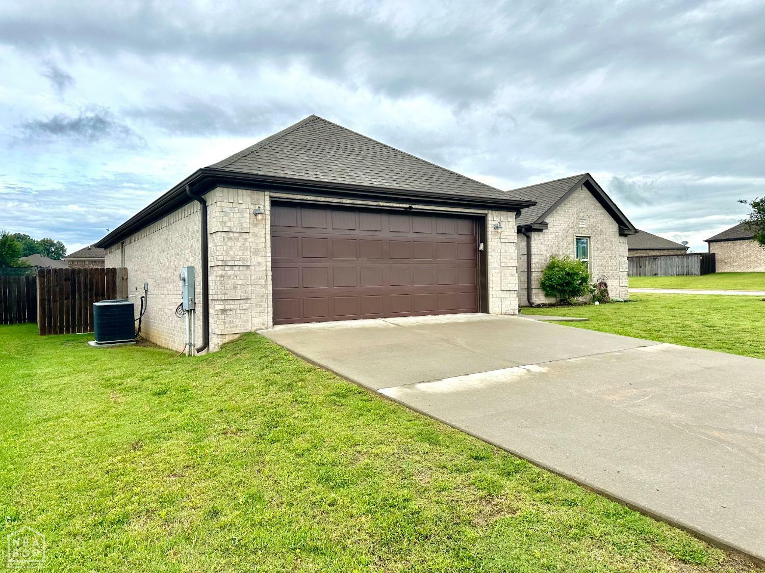 Property Photo:  5004 Yukon Drive  AR 72405 