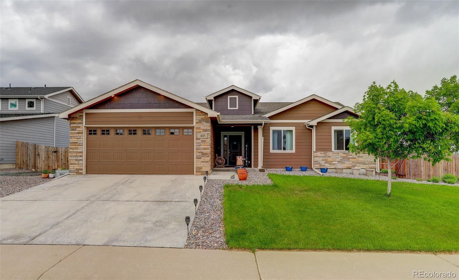 Property Photo: 40 Katsura Circle CO 80543