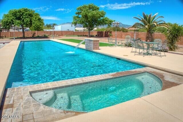 Property Photo: 4286 S Hohokam Drive AZ 85650