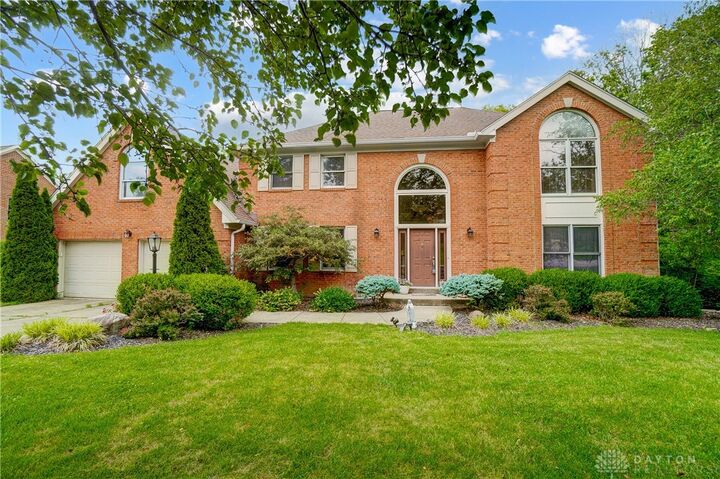 8162 Chestershire Drive  West Chester OH 45241 photo