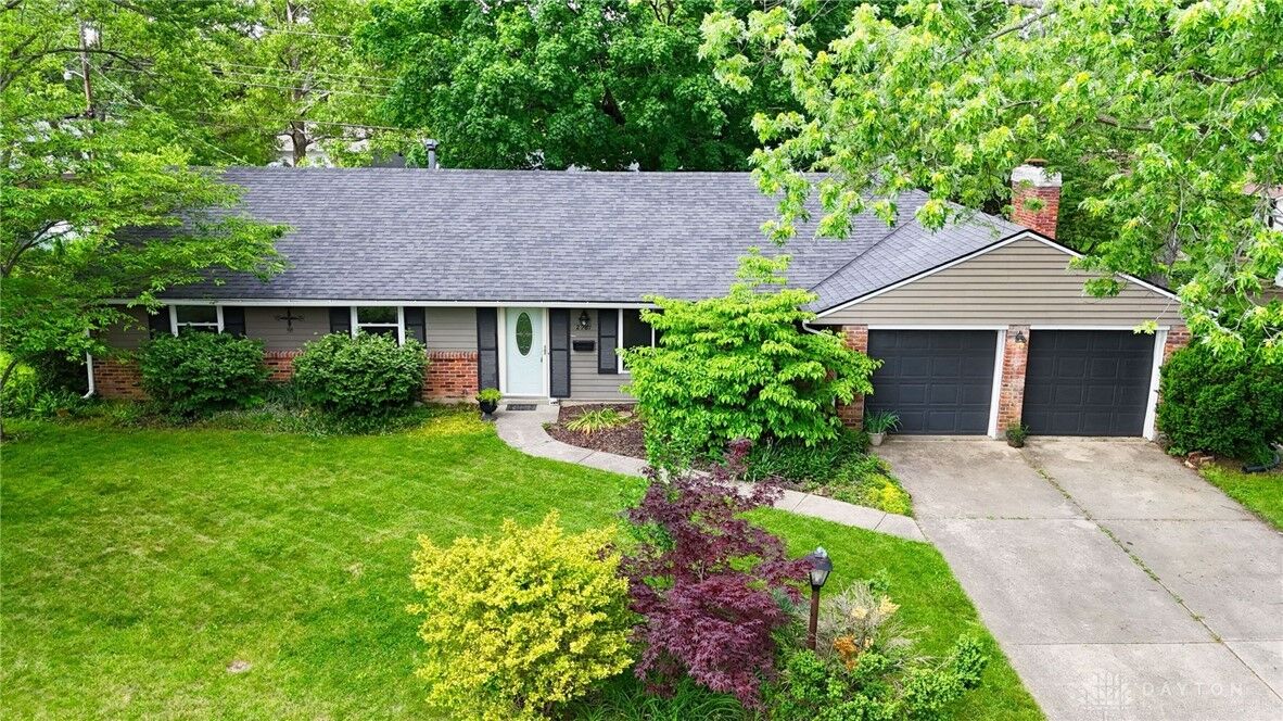 Property Photo: 2161 Cherry Oak Drive OH 45440