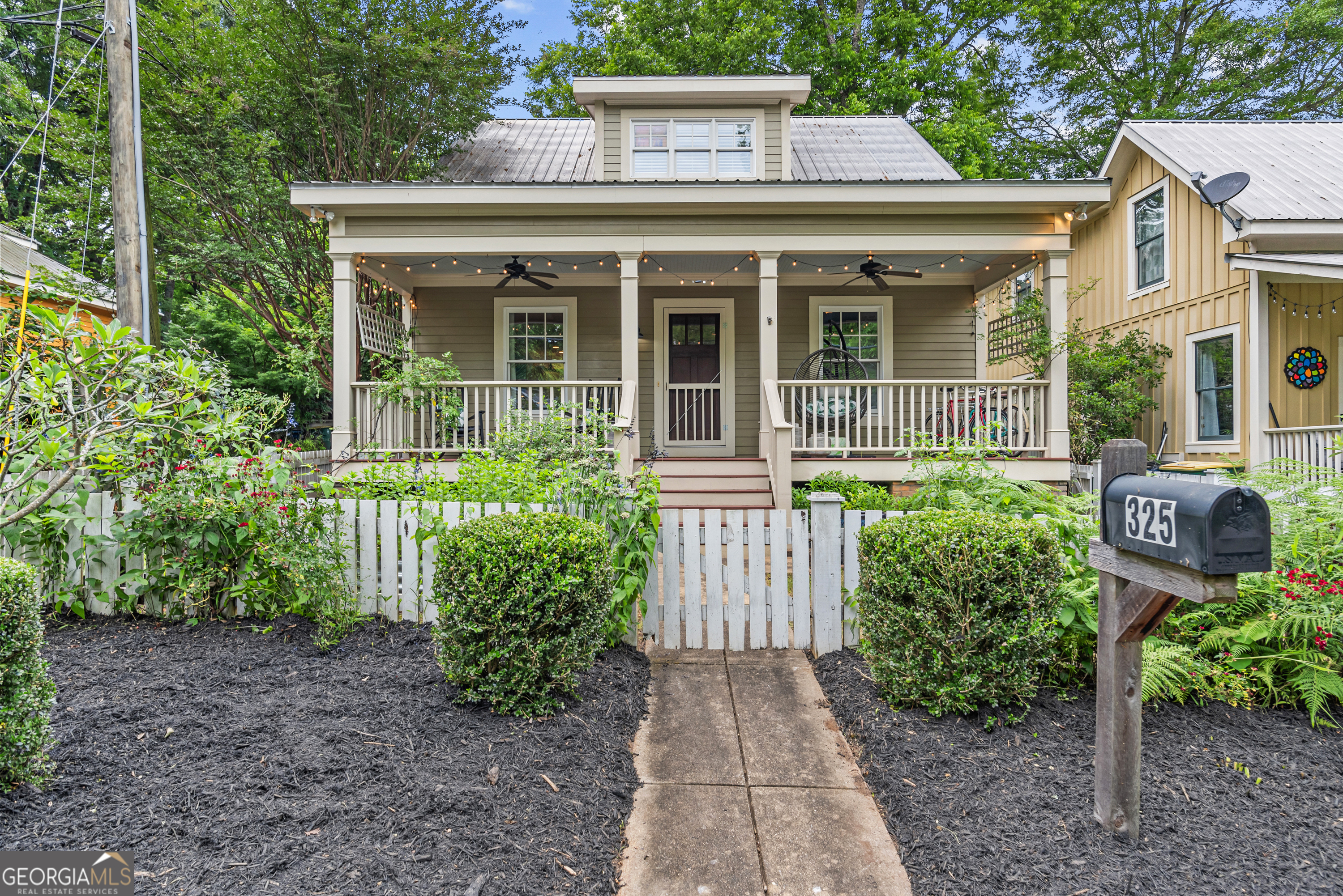 Property Photo: 325 Lyndon Avenue GA 30601