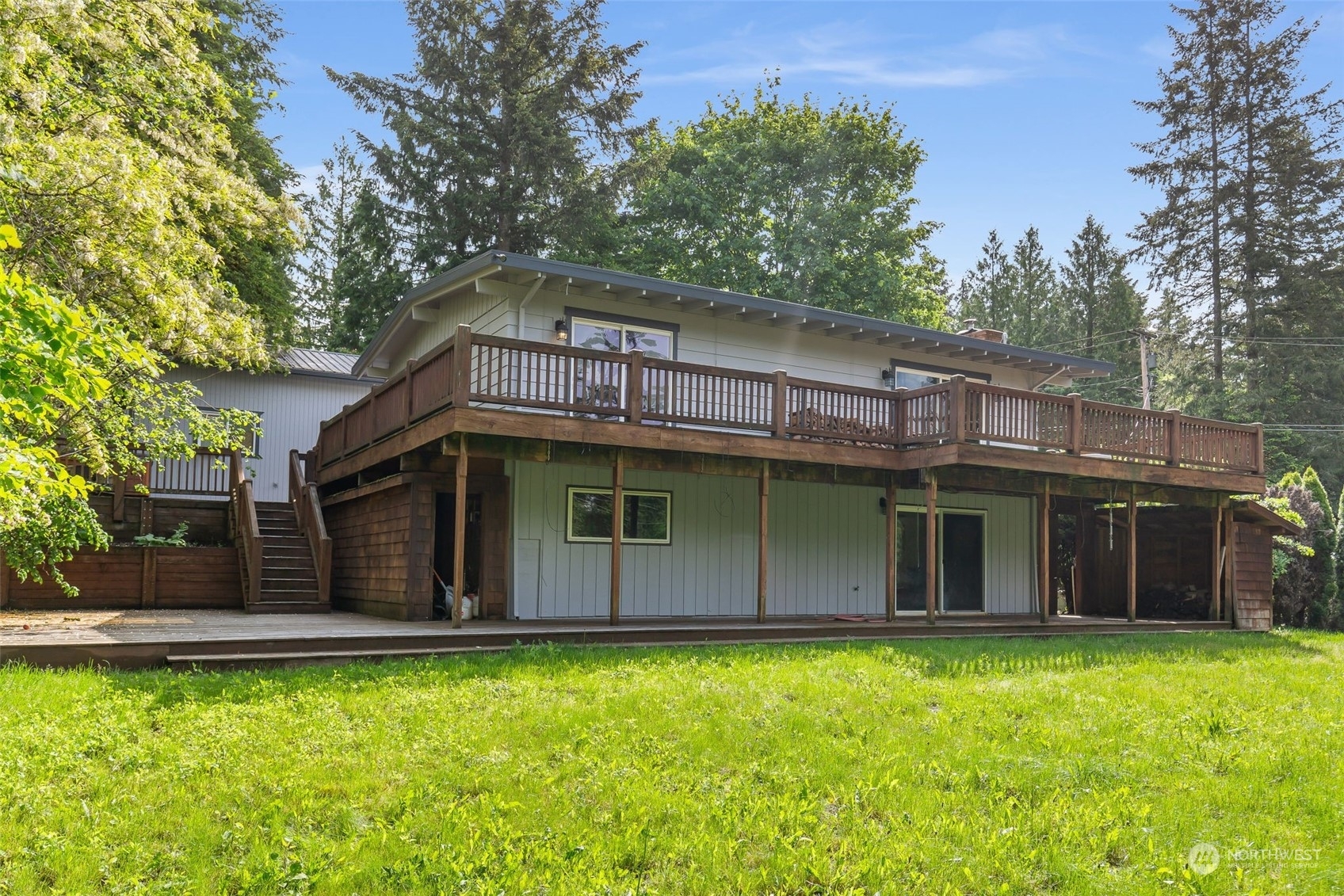 Property Photo: 18308 SE 145th Street SE WA 98059