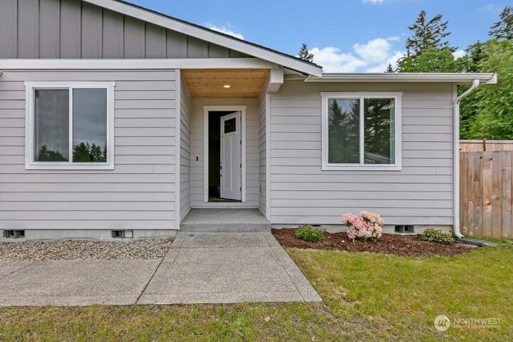 Property Photo:  719 Myers Street SE 65  WA 98576 