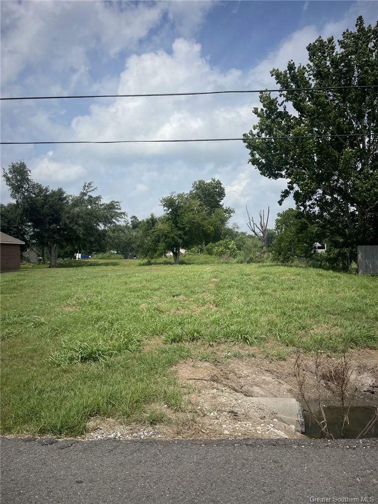 Property Photo: 6006 Nobie Lane LA 70605