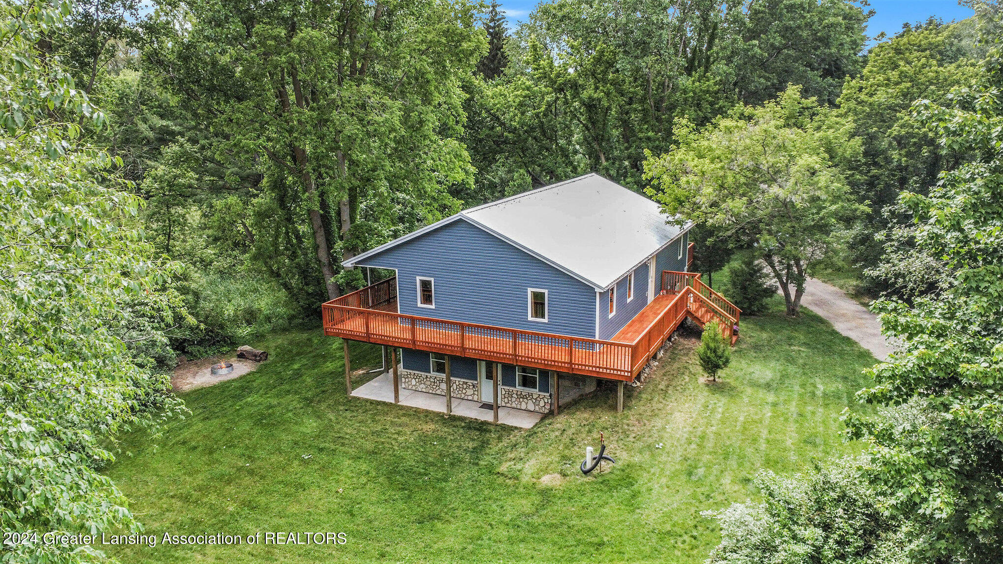 Property Photo:  7784 Round Lake Road  MI 49096 