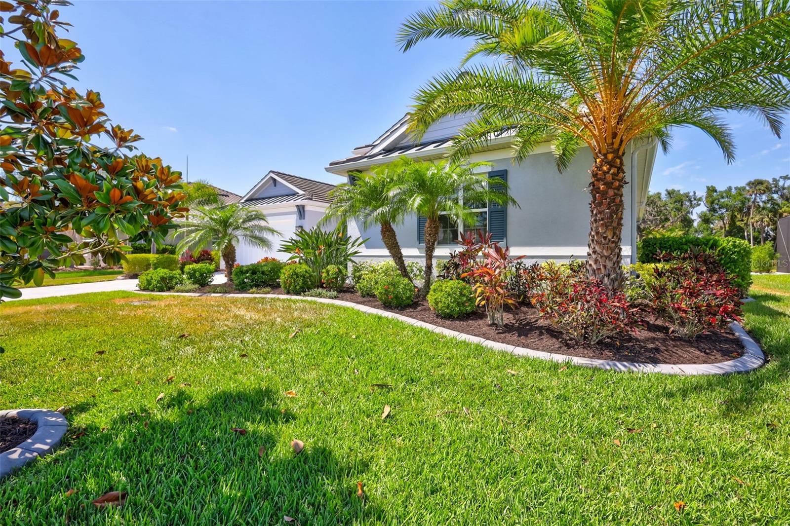 Property Photo: 15806 39th Glen E FL 34219