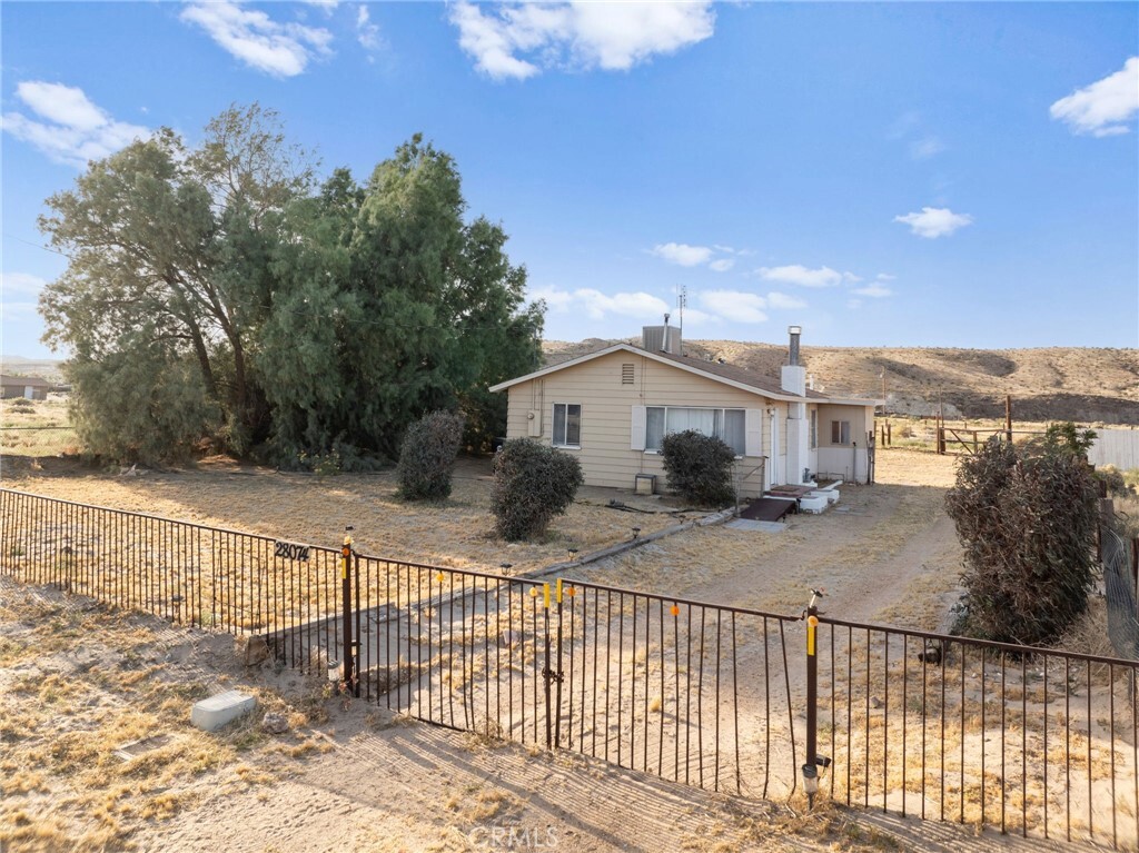 Property Photo:  28074 Waterman Road  CA 92311 