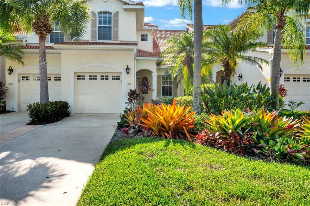 Property Photo:  4630 Winged Foot Ct 102  FL 34112 