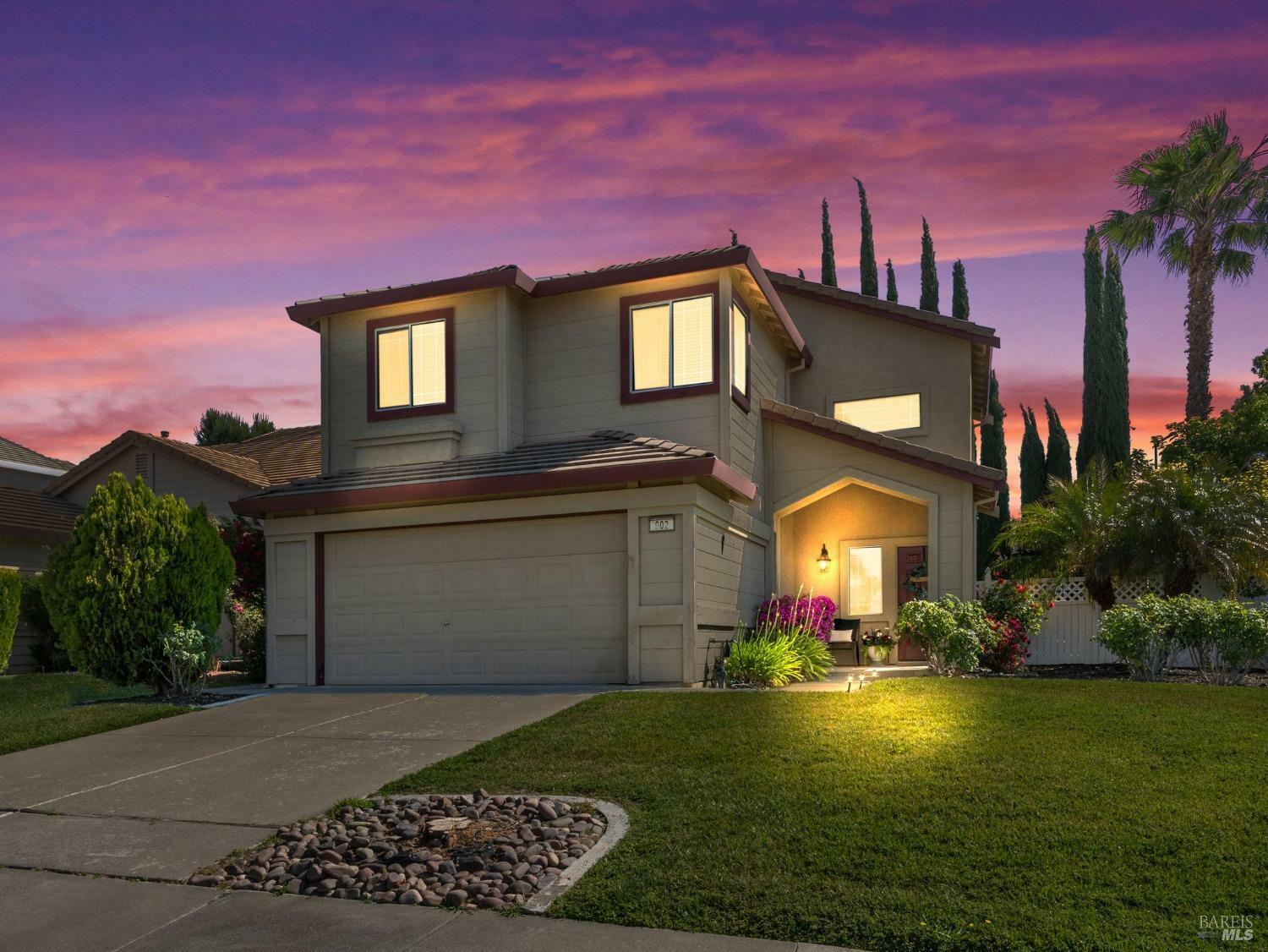 Property Photo:  902 Tipperary Drive  CA 95688 