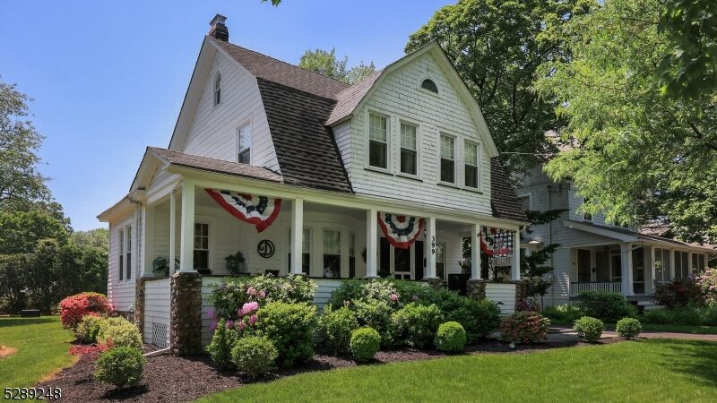 Property Photo:  399 Orchard St  NJ 07016 