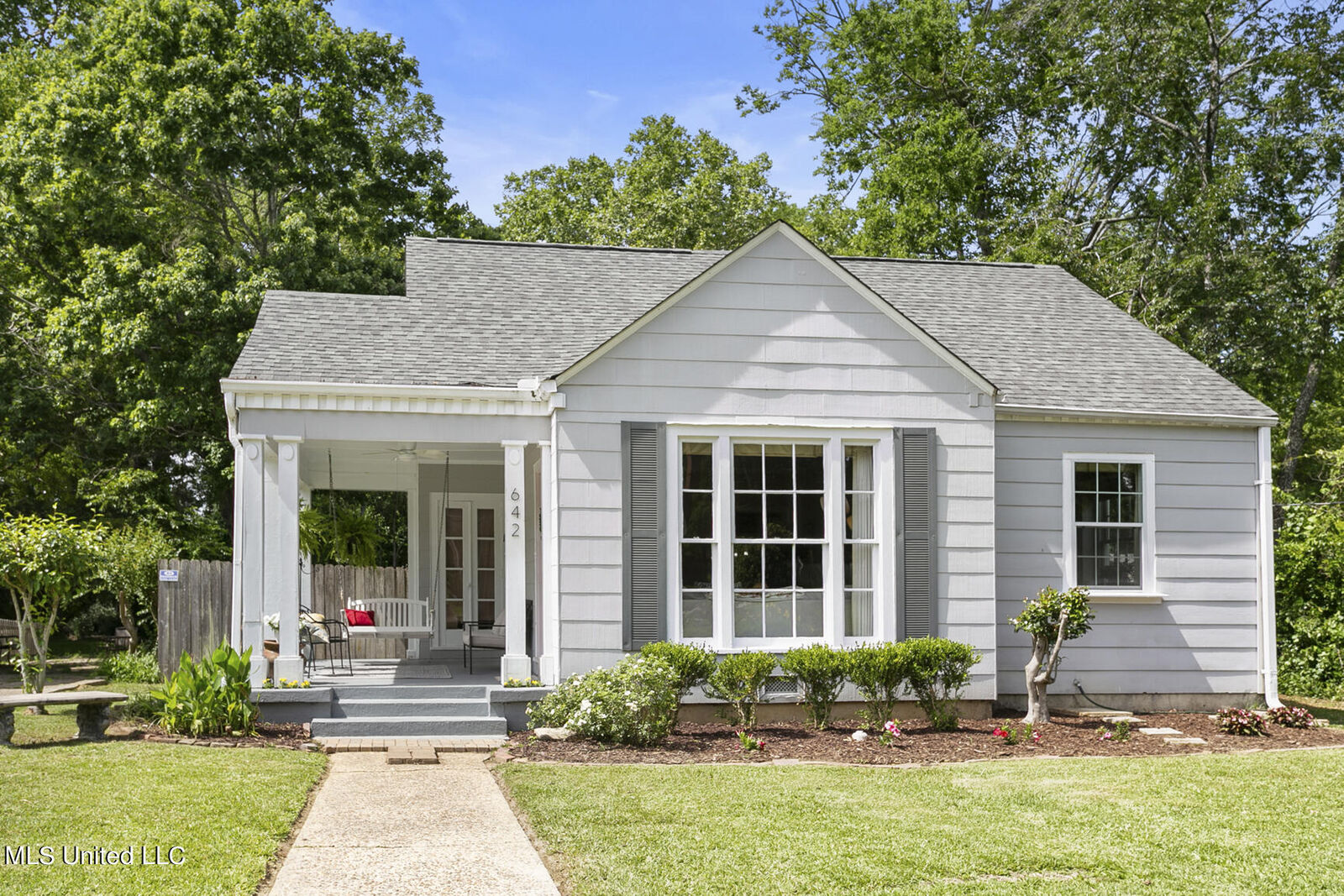 Property Photo: 642 Eagle Avenue MS 39206