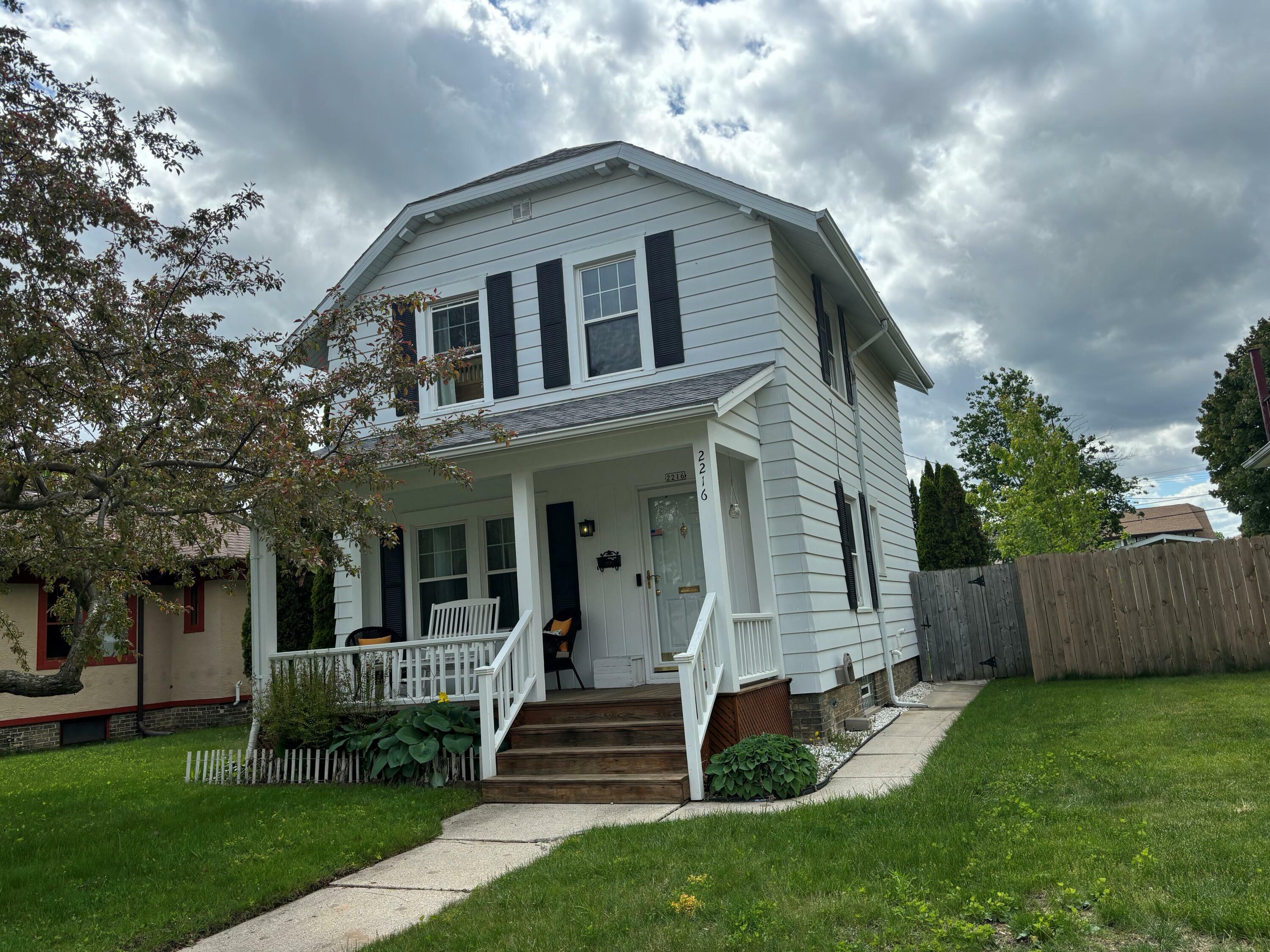 Property Photo:  2216 S 9th St  WI 53081 