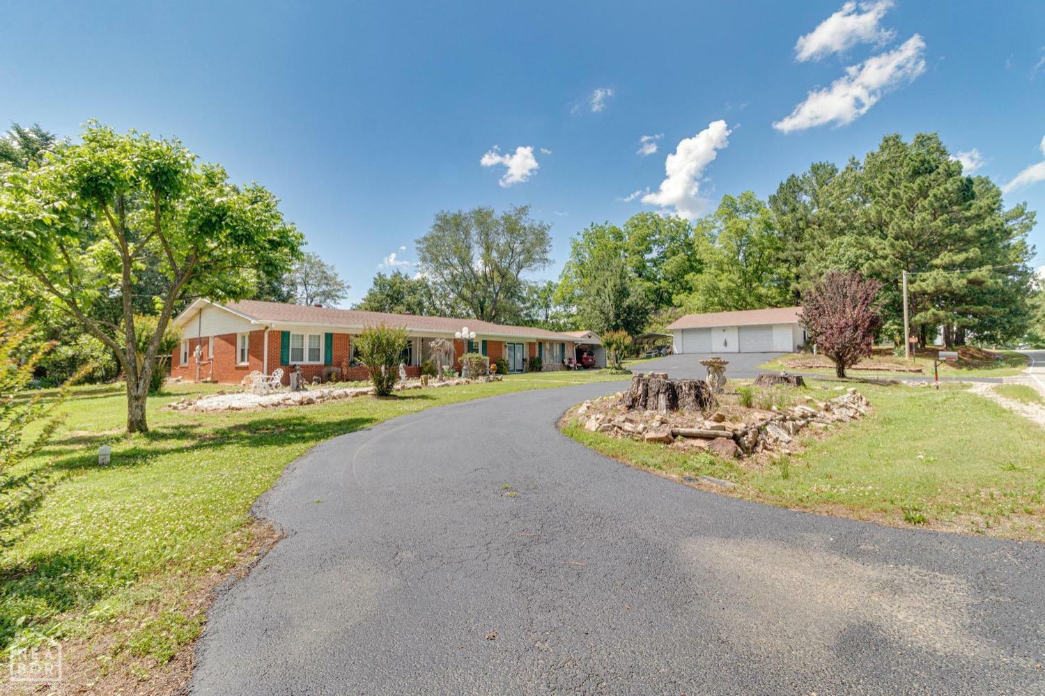 Property Photo:  2300 Mount Carmel Road  AR 72450 