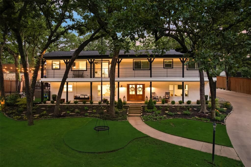 Property Photo:  1308 Pebble Creek Drive  TX 76040 