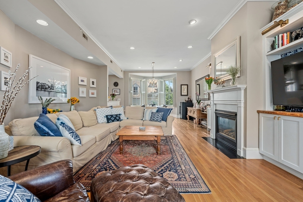 Property Photo: 24 Cordis St 3 MA 02129