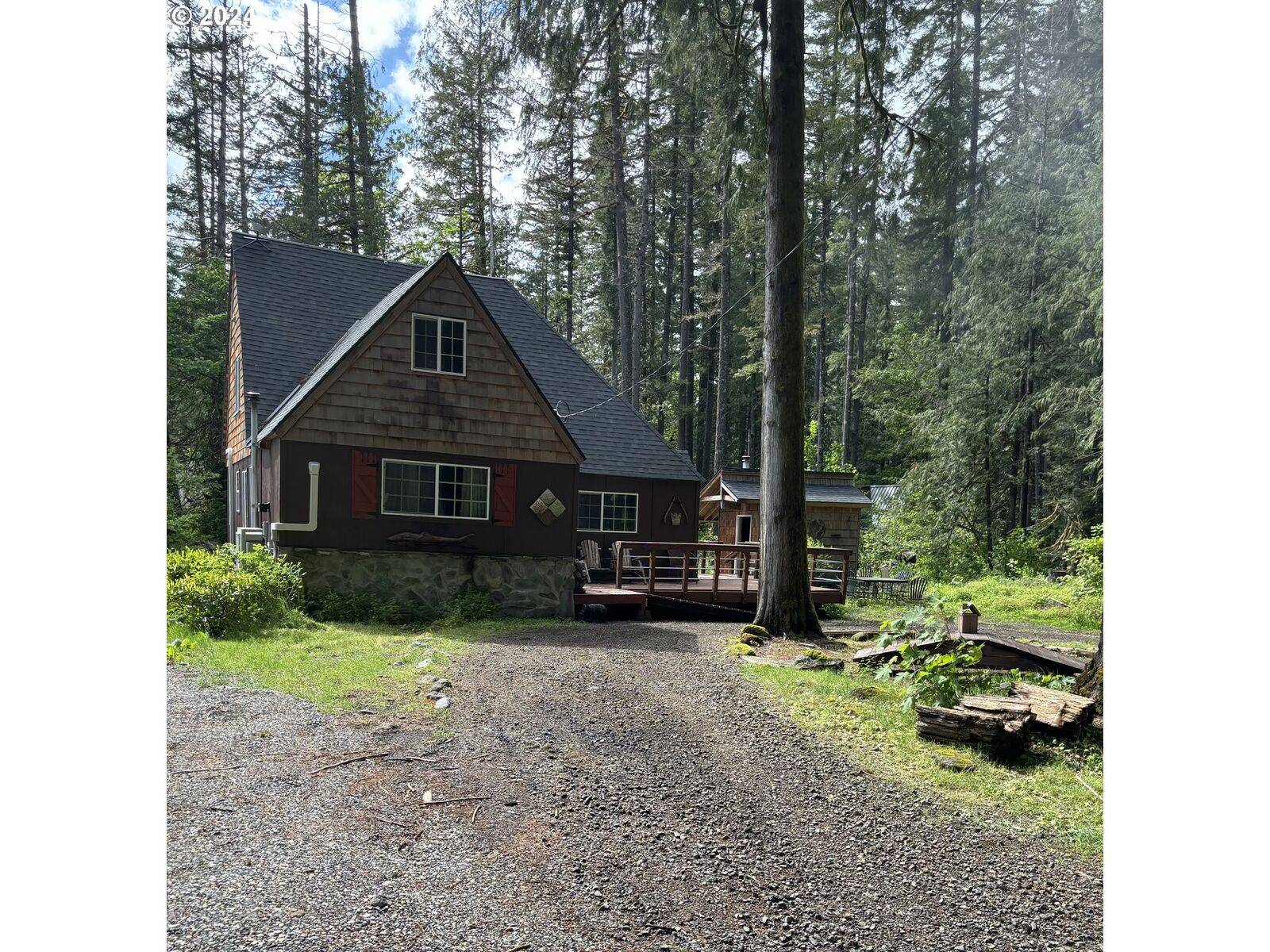 Property Photo:  26855 E Chinook Ln  OR 97049 
