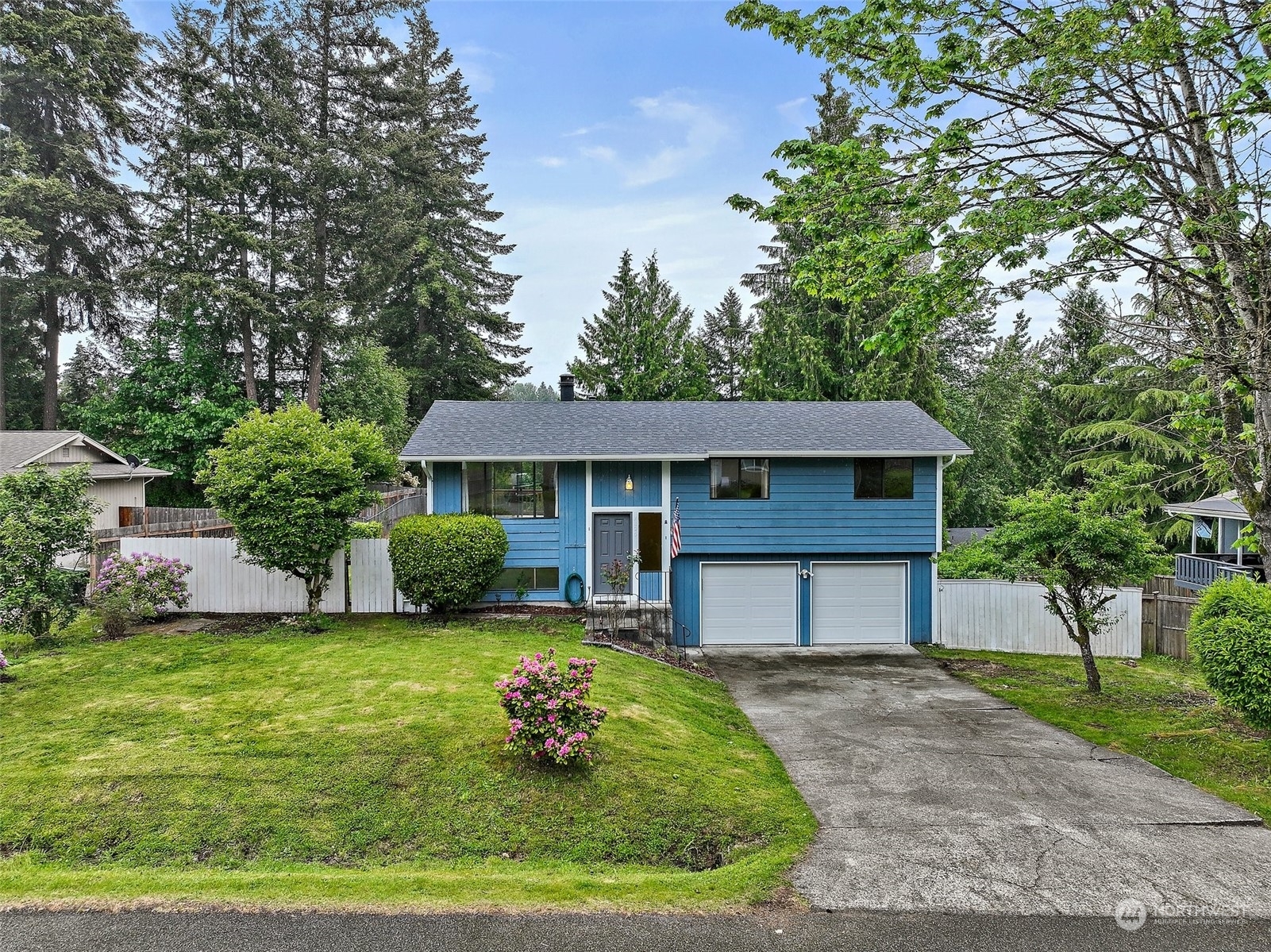 Property Photo:  7806 193rd Avenue E  WA 98391 