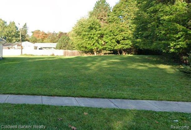 Property Photo:  0000 N Dibble Avenue  MI 48917 