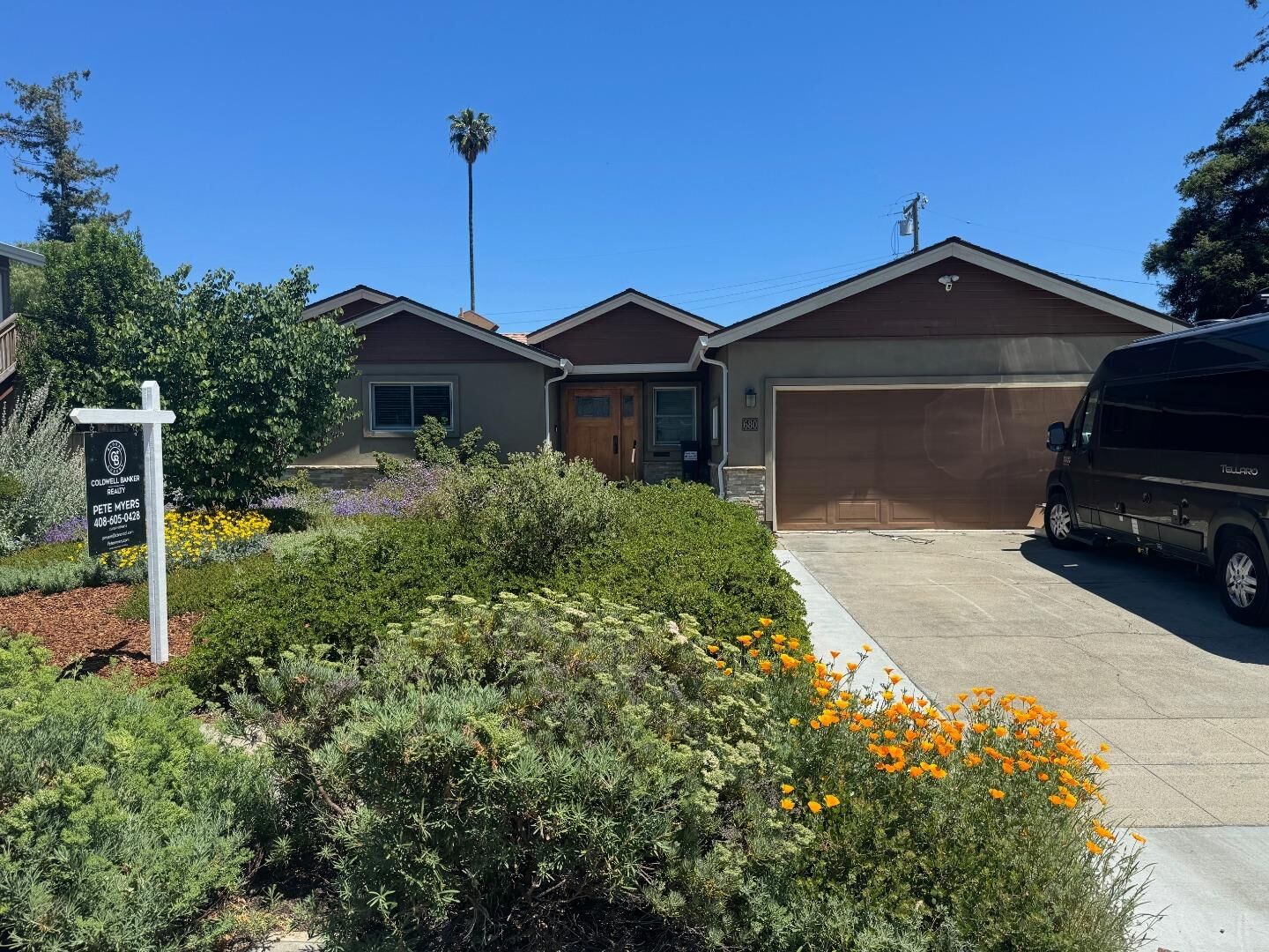 Property Photo: 680 South Henry Avenue CA 95117