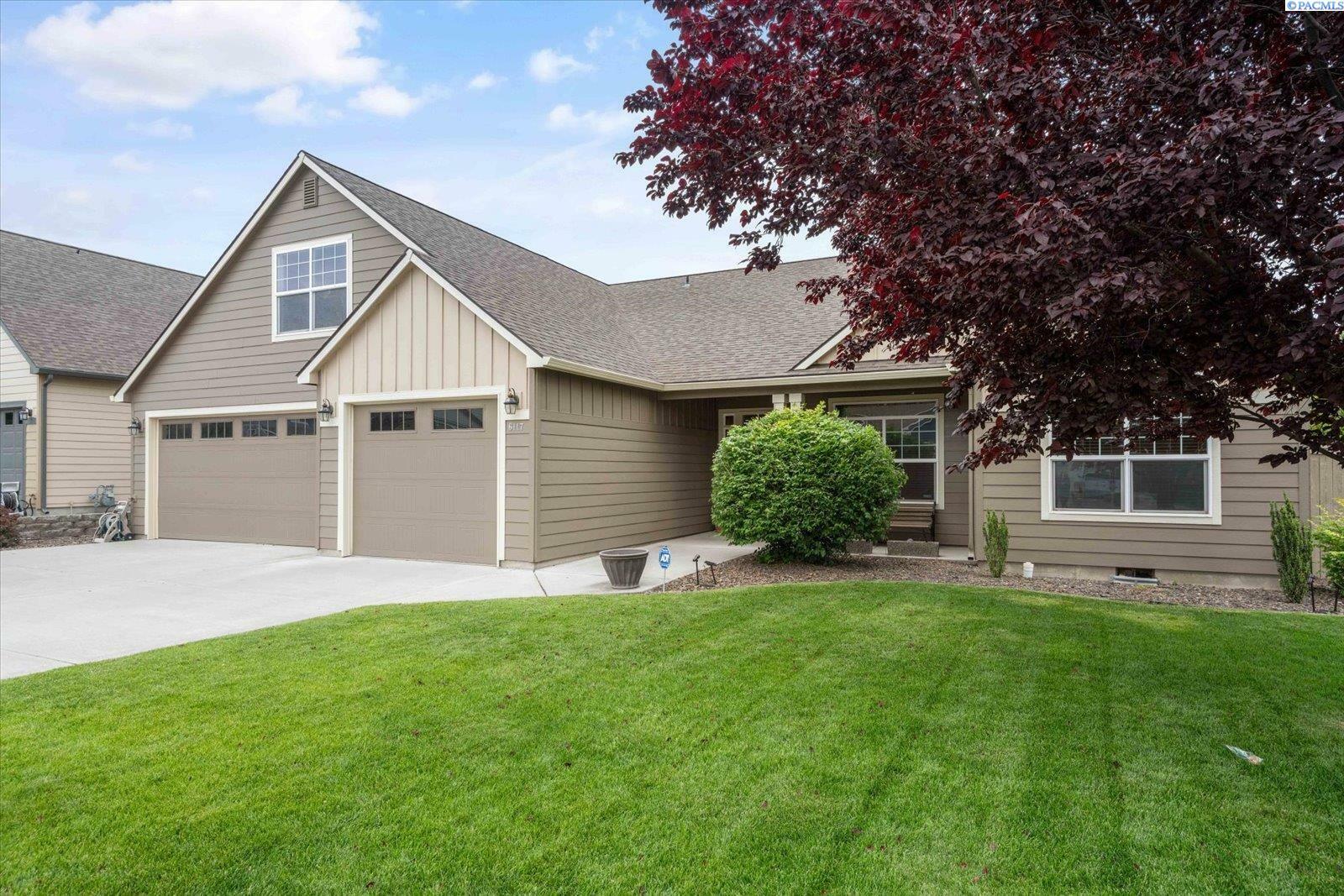 Property Photo:  6117 Dorchester Ct  WA 99301 