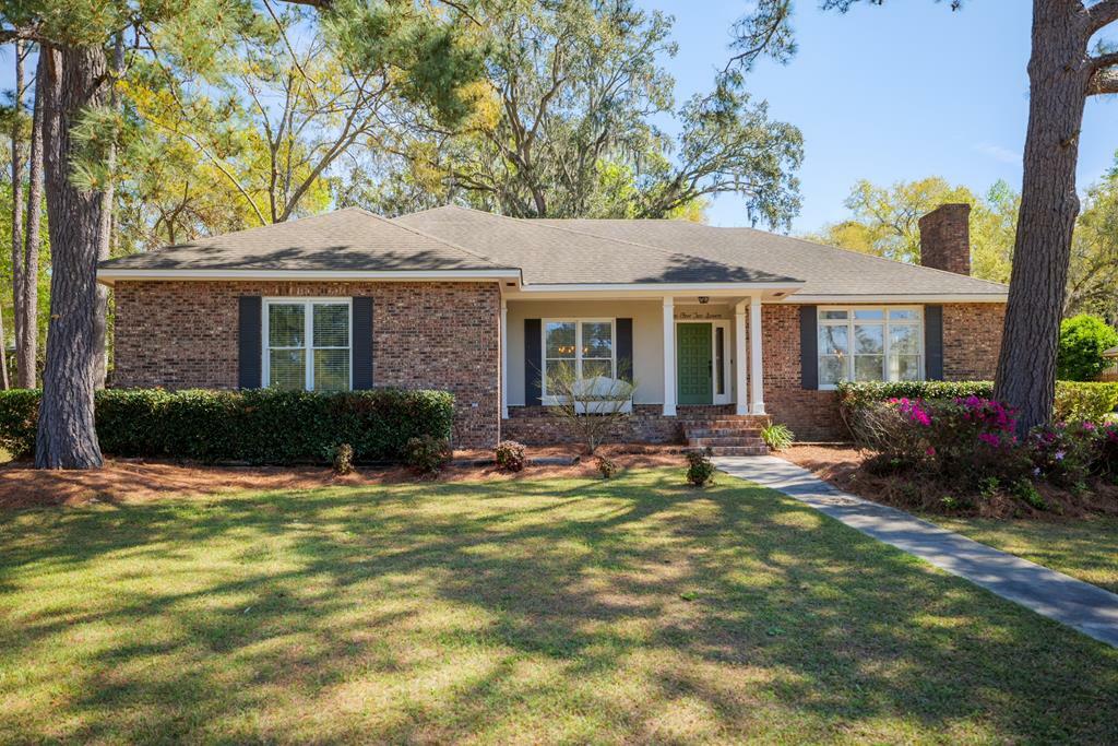 Property Photo:  2527 Buena Vista Cir  GA 31602 