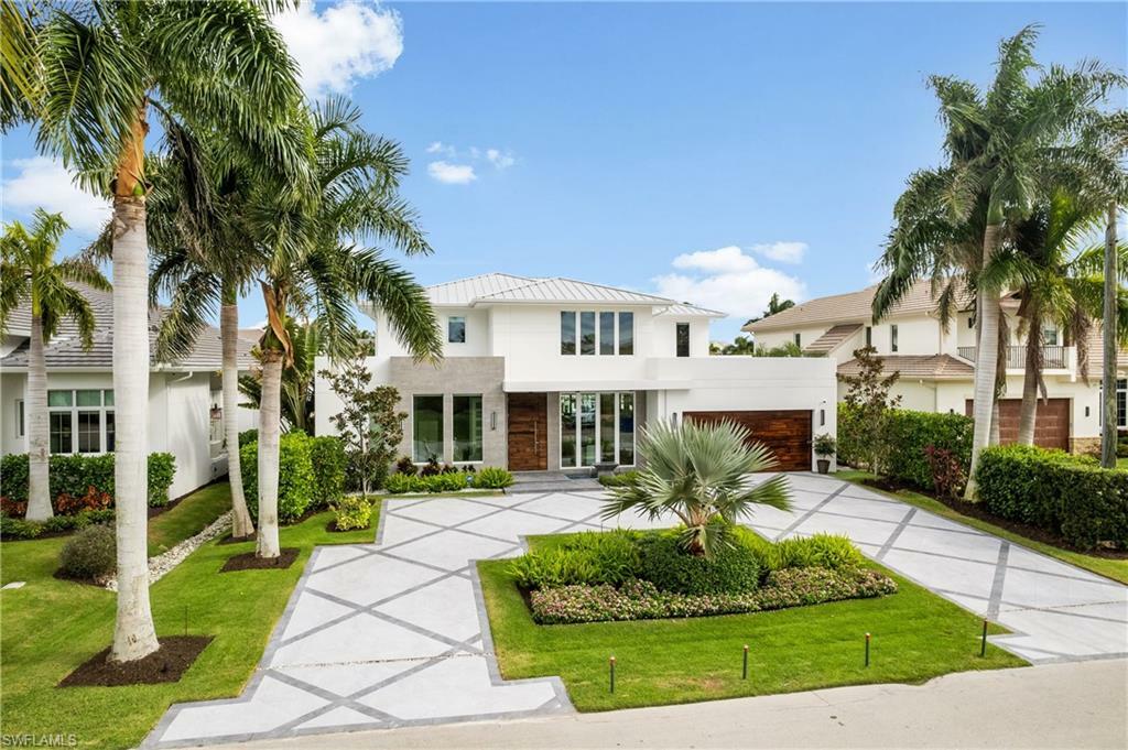 Property Photo:  2181 Tarpon Rd  FL 34102 