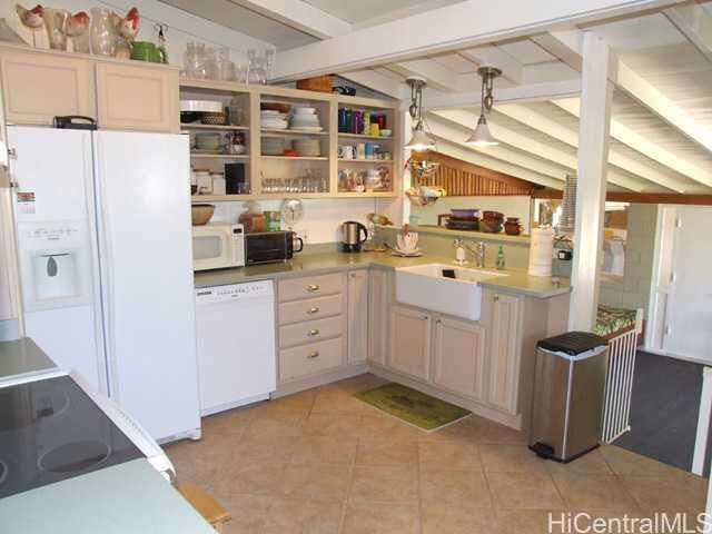 Property Photo:  1441 Humuula Street  HI 96734 