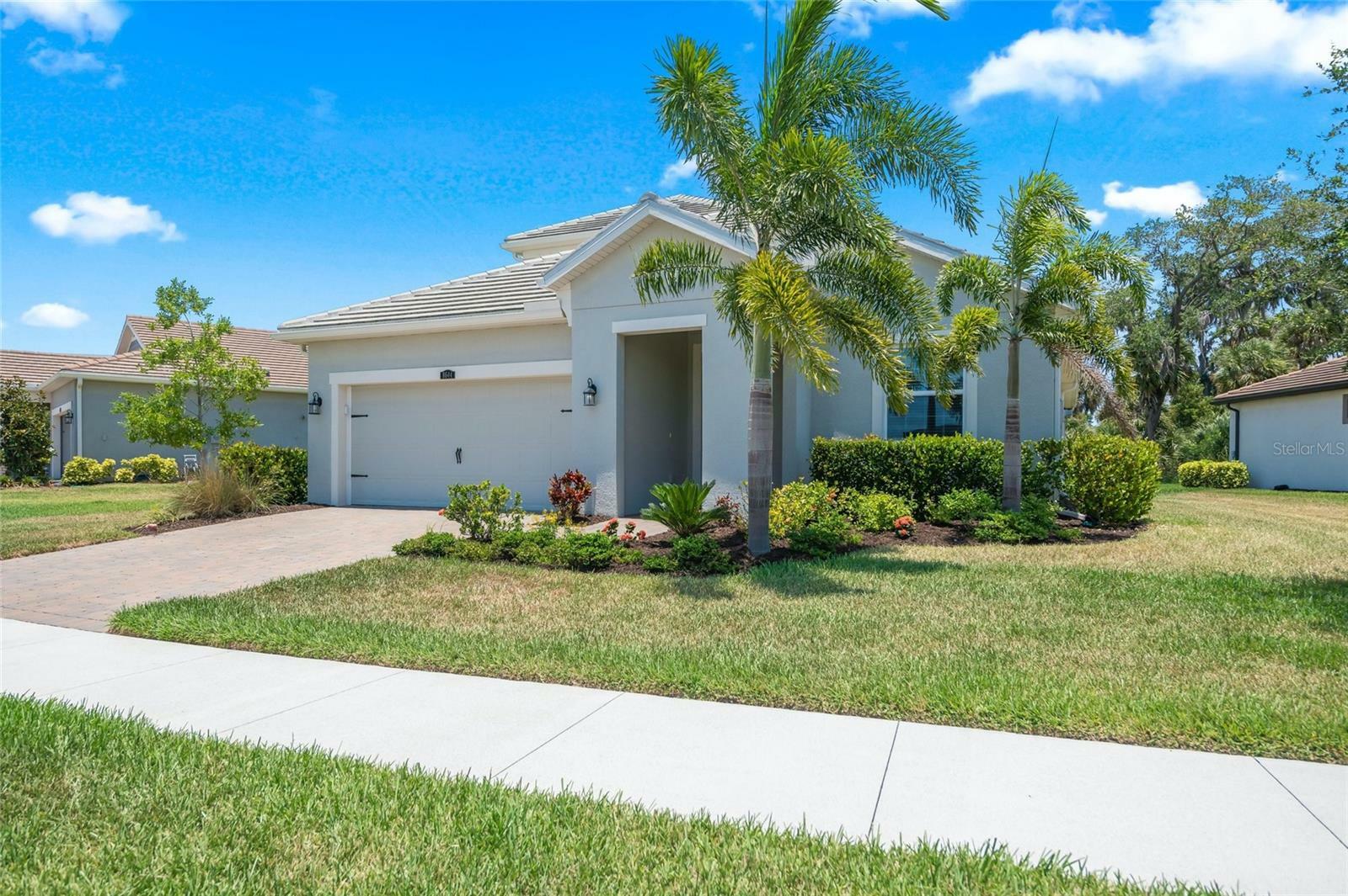 Property Photo:  8644 Sundance Loop  FL 34238 