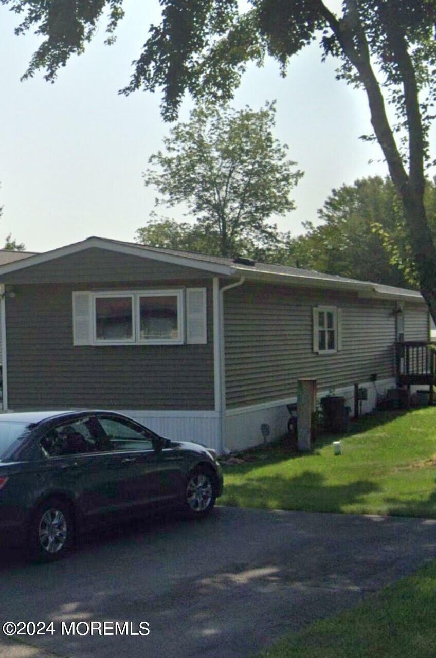 Property Photo:  101 Spotswood Drive  NJ 08884 