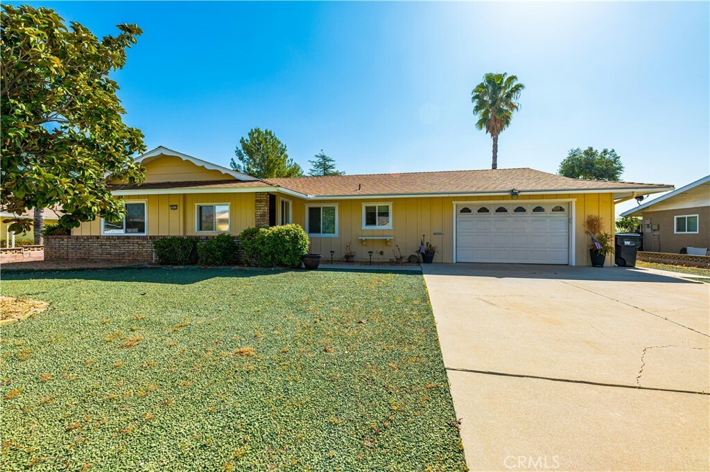 28030 Radford Drive  Menifee CA 92586 photo