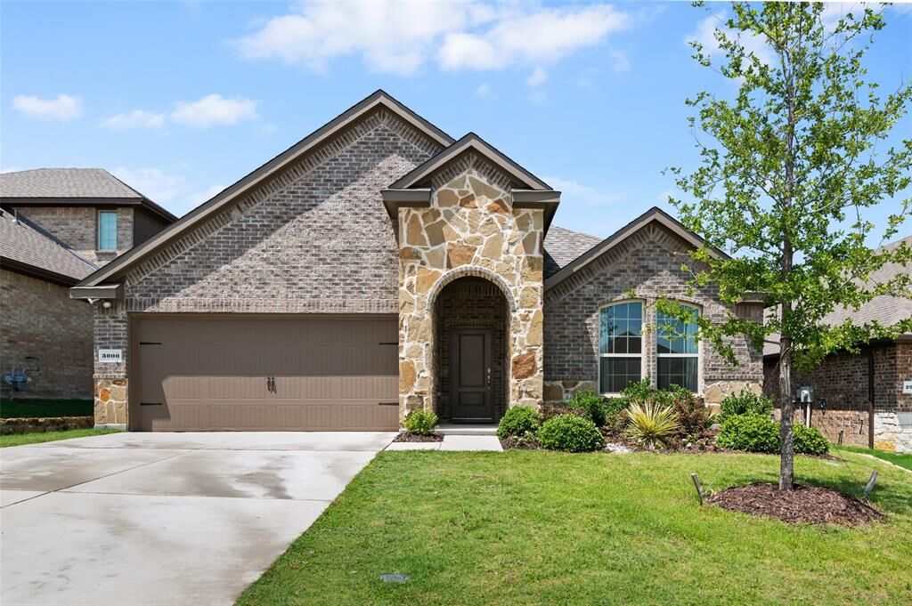 Property Photo: 3000 Llano Road TX 75068