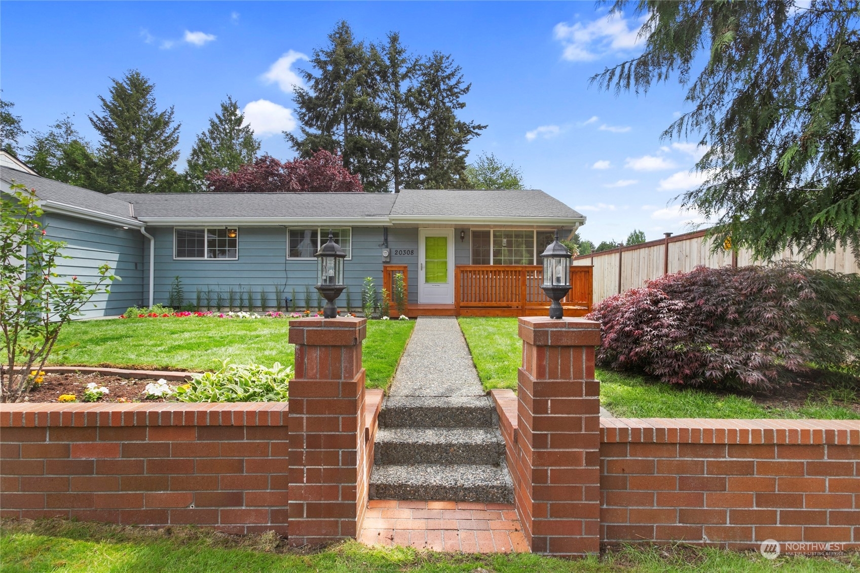 Property Photo:  20308 21st Avenue NE  WA 98155 