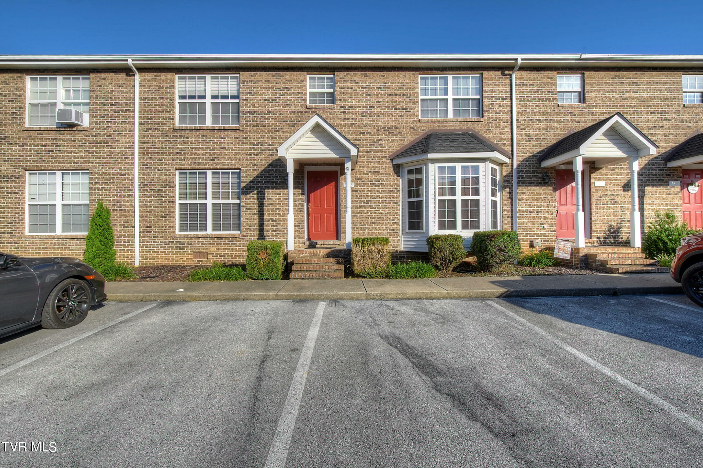 Property Photo:  305 Waterford Court 305  TN 37615 