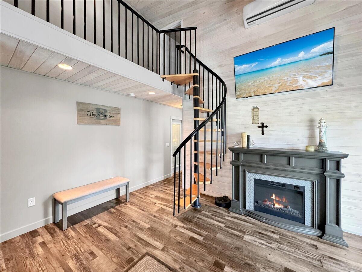 Property Photo: 5393 Barbarosa Road FL 32563