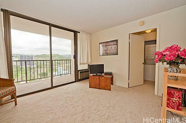 Property Photo:  1201 Wilder Avenue 2905  HI 96822 