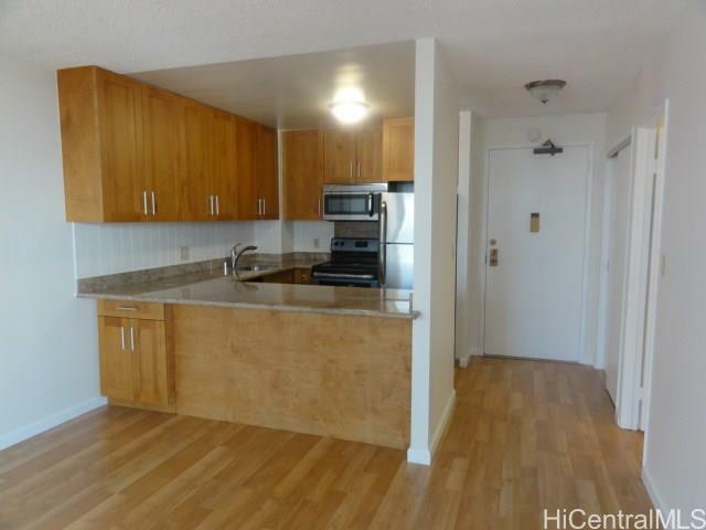 Property Photo:  1255 Nuuanu Avenue E1406  HI 96817 