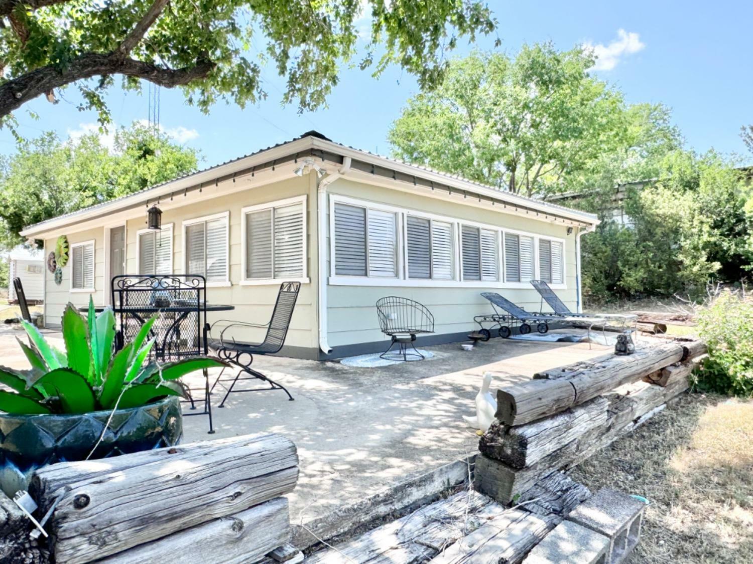 Property Photo:  61 Caprock Road  TX 79370 