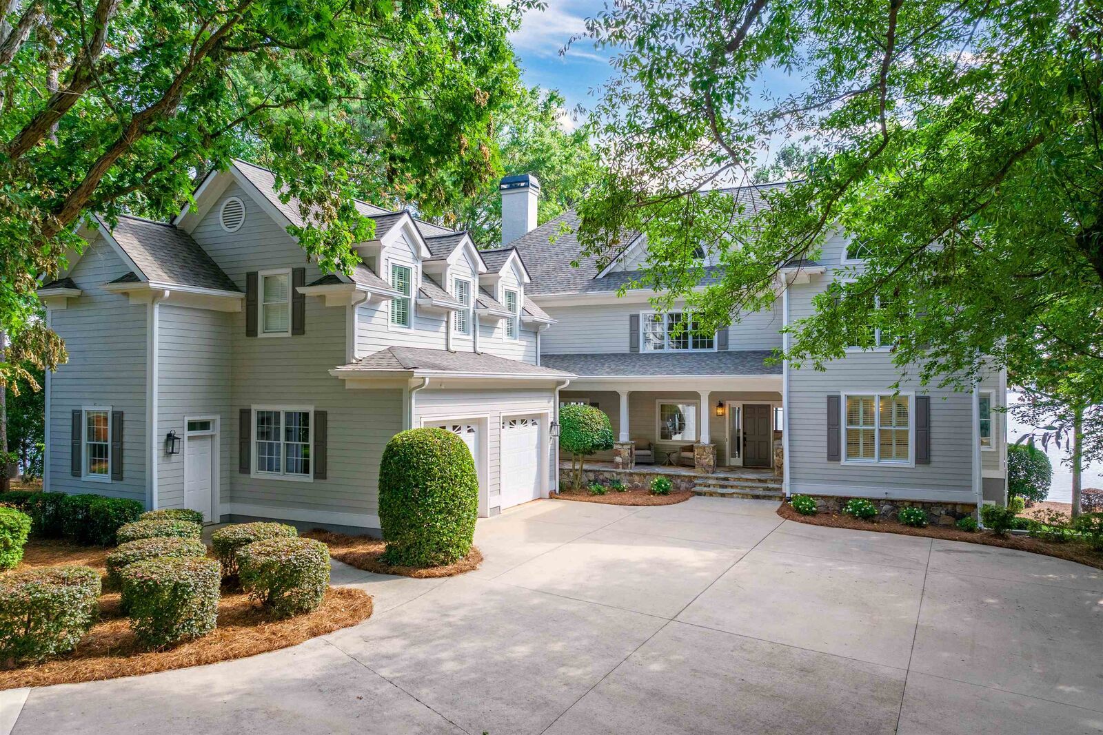 Property Photo:  148 Barrington Hall Drive  GA 31024 