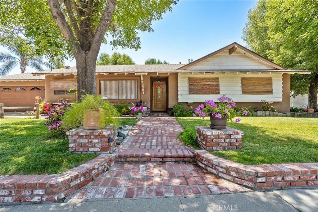 Property Photo:  4458 Walnut Avenue  CA 93063 